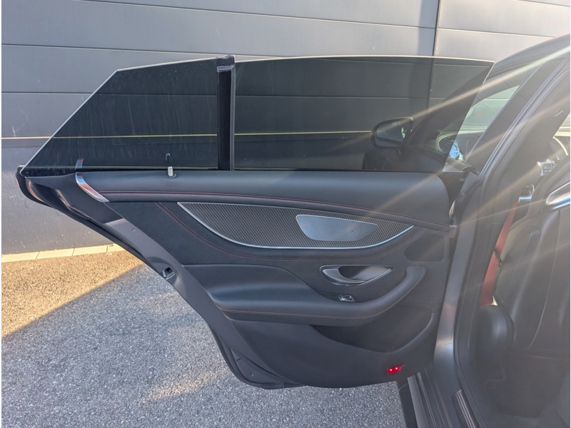 Image Mercedes-Benz AMG GT Mercedes- 63 S 4MATIC+ AMG SIEGES ELECTRIQUES MEMOIRES CHAUFFANTS DISTRONIC HARMAN KARDON AIRMATIC H