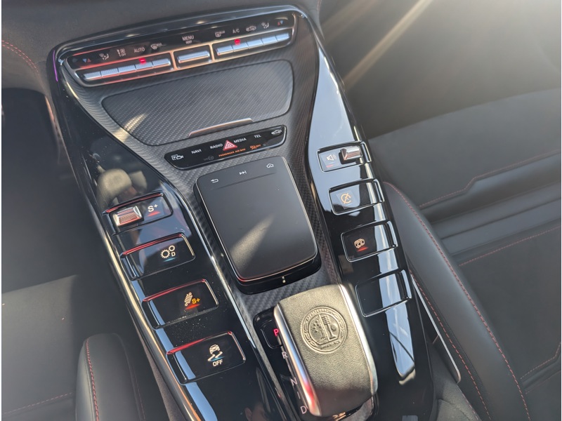 Image Mercedes-Benz AMG GT Mercedes- 63 S 4MATIC+ AMG SIEGES ELECTRIQUES MEMOIRES CHAUFFANTS DISTRONIC HARMAN KARDON AIRMATIC H