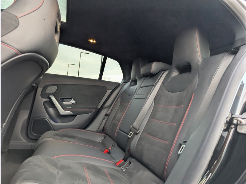 Image Mercedes-Benz CLA 180 d Shooting Brake AMG Line TO  SIEGES ELECTRIQUES MEMOIRES CHAUFFANTS CAMERA 360 HUD MULTIBEAM SO