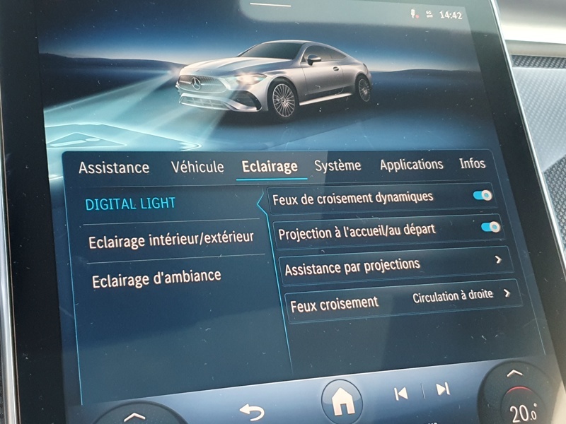 Image Mercedes-Benz CLE COUPÉ 300 4MATIC Coupé AMG LINE TO SIEGES ELECTRIQUES MEMOIRES CHAUFFANTS BURMESTER CAMERA 360 HUD INTEGRA