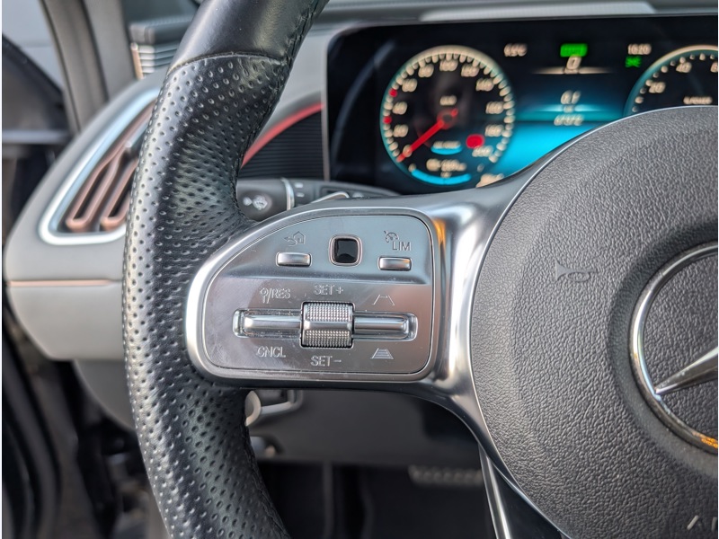 Image Mercedes-Benz EQC 400 4MATIC AMG LINE TO SIEGES ELECTRIQUES MEMOIRES CHAUFFANTS MULTIBEAM DISTRONIC CAMERA 360 HUD