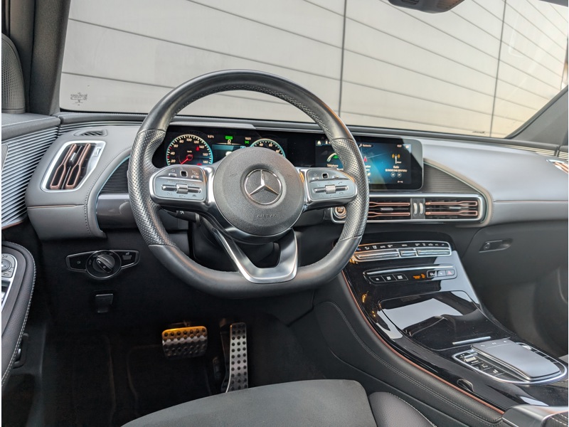 Image Mercedes-Benz EQC 400 4MATIC AMG LINE TO SIEGES ELECTRIQUES MEMOIRES CHAUFFANTS MULTIBEAM DISTRONIC CAMERA 360 HUD