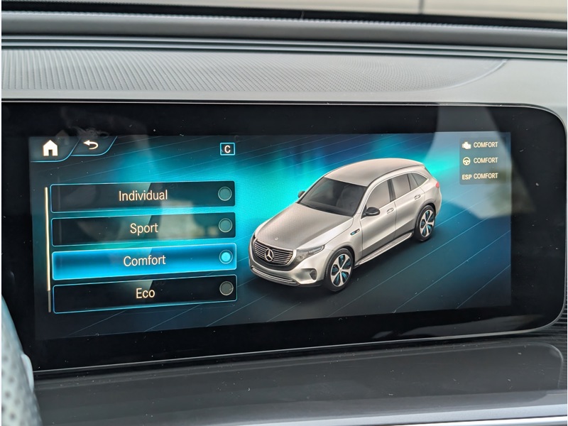 Image Mercedes-Benz EQC 400 4MATIC AMG LINE TO SIEGES ELECTRIQUES MEMOIRES CHAUFFANTS MULTIBEAM DISTRONIC CAMERA 360 HUD