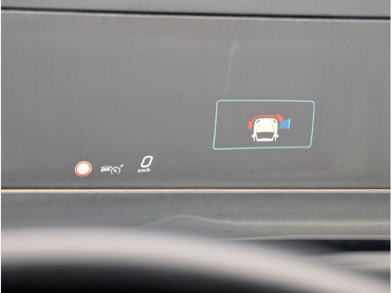 Image Mercedes-Benz CLASSE C 220 d Berline AVANTGARDE LINE TO BURMESTER SIEGES ELECTRIQUES MEMOIRES CHAUFFANTS DISTRONIC CAMERA 3