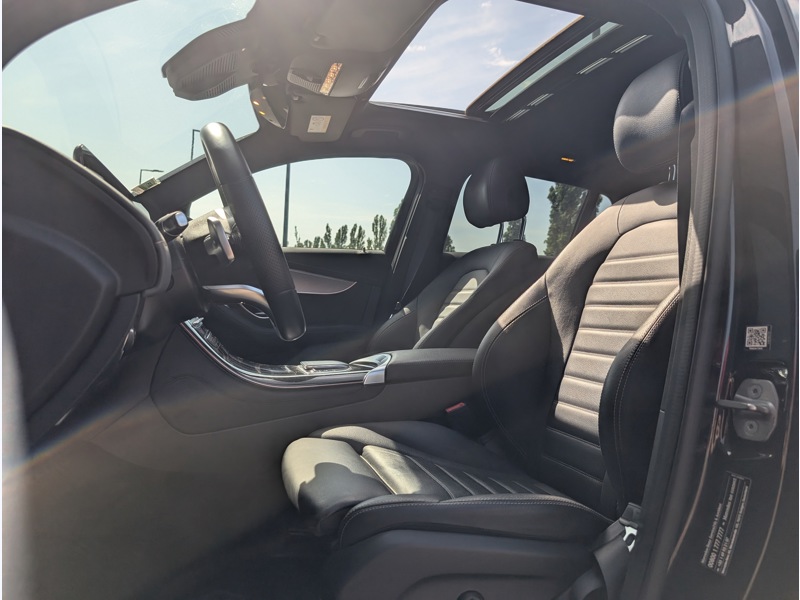 Image Mercedes-Benz EQC 400 4MATIC AMG LINE TO SIEGES ELECTRIQUES MEMOIRES CHAUFFANTS DISTRONIC CAMERA DE RECUL INTEGRATION 