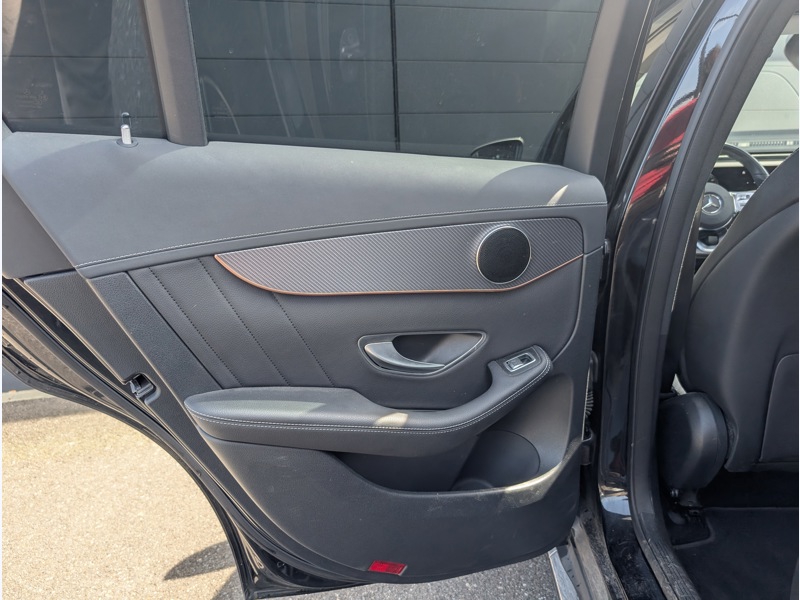 Image Mercedes-Benz EQC 400 4MATIC AMG LINE TO SIEGES ELECTRIQUES MEMOIRES CHAUFFANTS DISTRONIC CAMERA DE RECUL INTEGRATION 