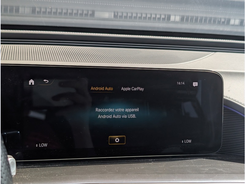 Image Mercedes-Benz EQC 400 4MATIC AMG LINE TO SIEGES ELECTRIQUES MEMOIRES CHAUFFANTS DISTRONIC CAMERA DE RECUL INTEGRATION 