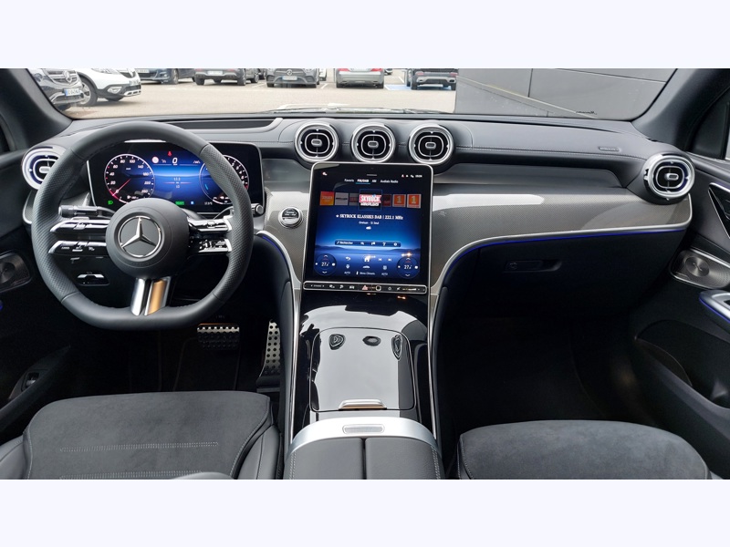 Image Mercedes-Benz GLC COUPÉ GLC 300 e Hybrid EQ AMG LINE Apple CarPlay Android Auto  Pack Sport Noir Sièges chauffants à l'arriè