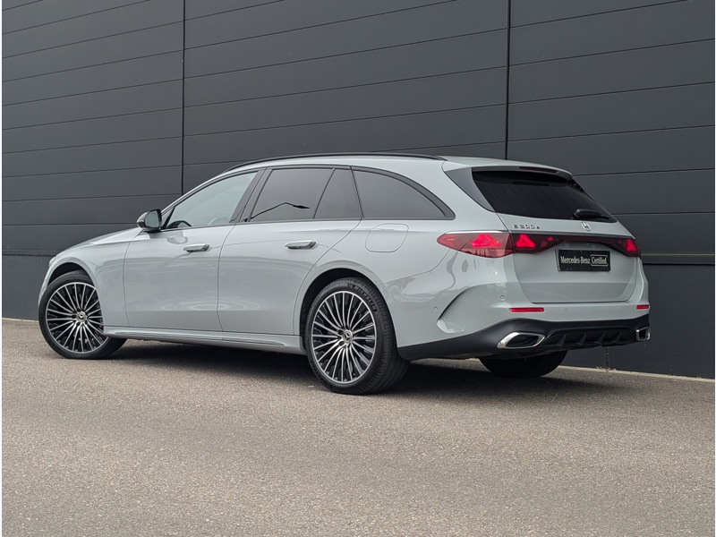 Image Mercedes-Benz CLASSE E BREAK 300 e Break AMG lINE TO SIEGES ELECTRIQUES MEMOIRES CHAUFFANTS BURMESTER CAMERA 360 DISTRONIC OLED P