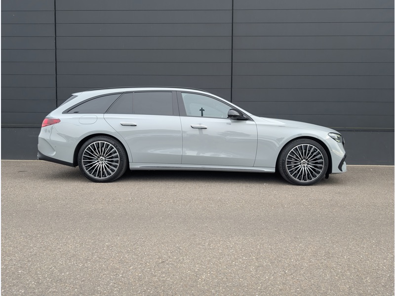 Image Mercedes-Benz CLASSE E BREAK 300 e Break AMG lINE TO SIEGES ELECTRIQUES MEMOIRES CHAUFFANTS BURMESTER CAMERA 360 DISTRONIC OLED P