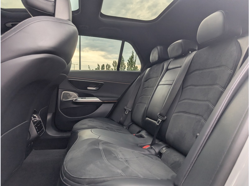 Image Mercedes-Benz CLASSE E BREAK 300 e Break AMG lINE TO SIEGES ELECTRIQUES MEMOIRES CHAUFFANTS BURMESTER CAMERA 360 DISTRONIC OLED P