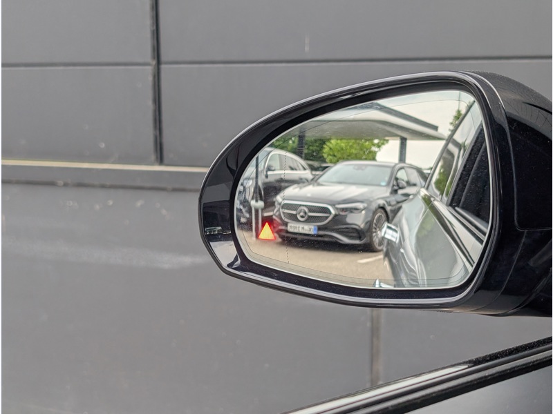 Image Mercedes-Benz CLASSE E BREAK 300 e Break AMG lINE TO SIEGES ELECTRIQUES MEMOIRES CHAUFFANTS BURMESTER CAMERA 360 DISTRONIC OLED P