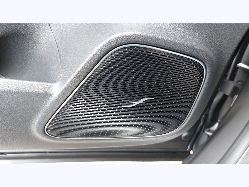 Image Mercedes-Benz EQA 300 4MATIC AMG Line Pack Sport Noir  Pack Assistance à la conduite AMG Line Premium