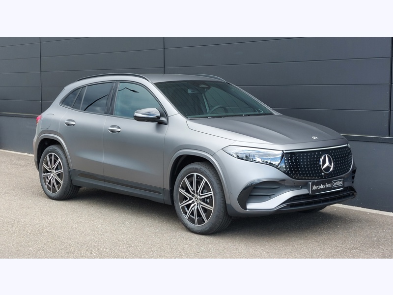 Image Mercedes-Benz EQA 300 4MATIC AMG Line Pack Sport Noir  Pack Assistance à la conduite AMG Line Premium