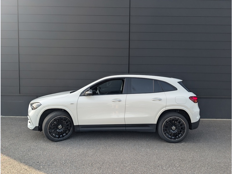 Image Mercedes-Benz GLA 250 e Hybrid AMG Line TO SIEGES ELECTRIQUES MEMOIRES CHAUFFANTS CAMERA 360 HUD INTEGRATION SMARTPHON