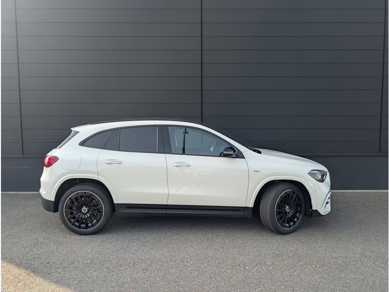 Image Mercedes-Benz GLA 250 e Hybrid AMG Line TO SIEGES ELECTRIQUES MEMOIRES CHAUFFANTS CAMERA 360 HUD INTEGRATION SMARTPHON
