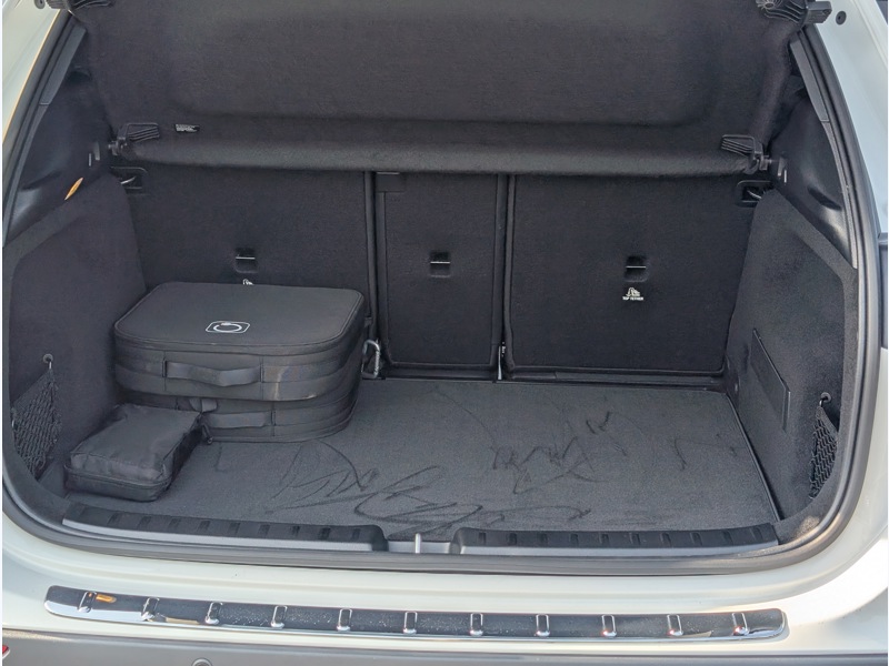 Image Mercedes-Benz GLA 250 e Hybrid AMG Line TO SIEGES ELECTRIQUES MEMOIRES CHAUFFANTS CAMERA 360 HUD INTEGRATION SMARTPHON