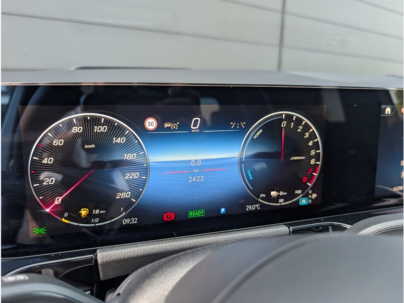 Image Mercedes-Benz GLA 250 e Hybrid AMG Line TO SIEGES ELECTRIQUES MEMOIRES CHAUFFANTS CAMERA 360 HUD INTEGRATION SMARTPHON