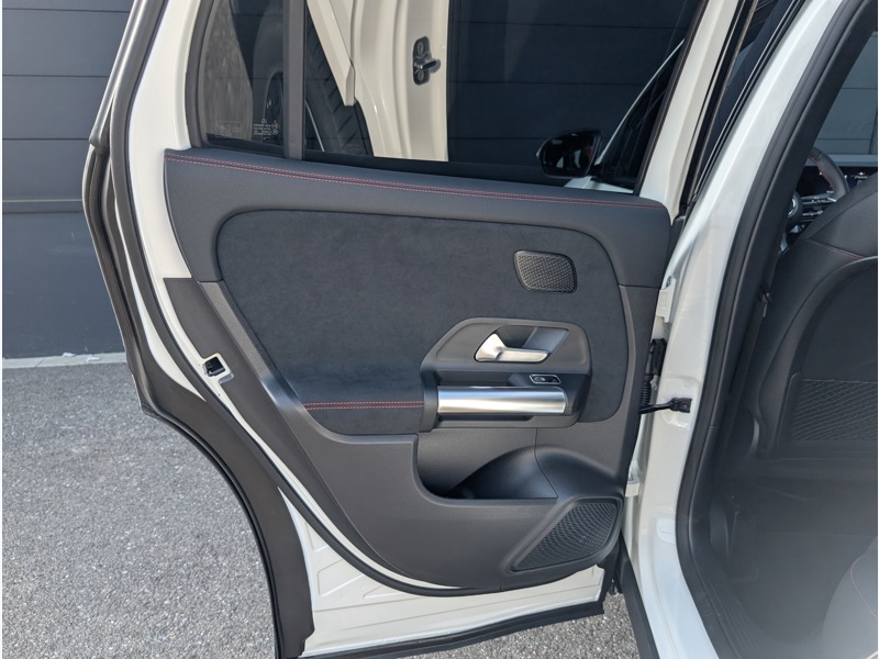 Image Mercedes-Benz GLA 250 e Hybrid AMG Line TO SIEGES ELECTRIQUES MEMOIRES CHAUFFANTS CAMERA 360 HUD INTEGRATION SMARTPHON