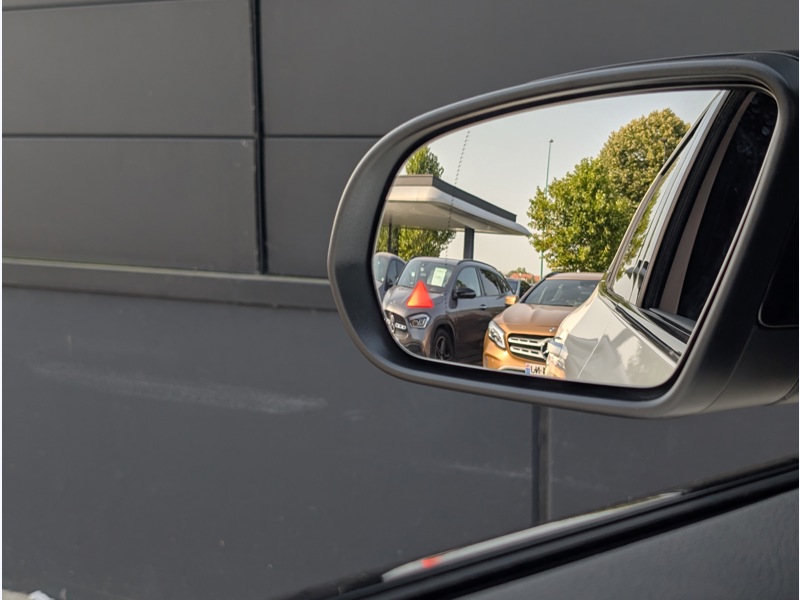 Image Mercedes-Benz GLA 250 e Hybrid AMG Line TO SIEGES ELECTRIQUES MEMOIRES CHAUFFANTS CAMERA 360 HUD INTEGRATION SMARTPHON