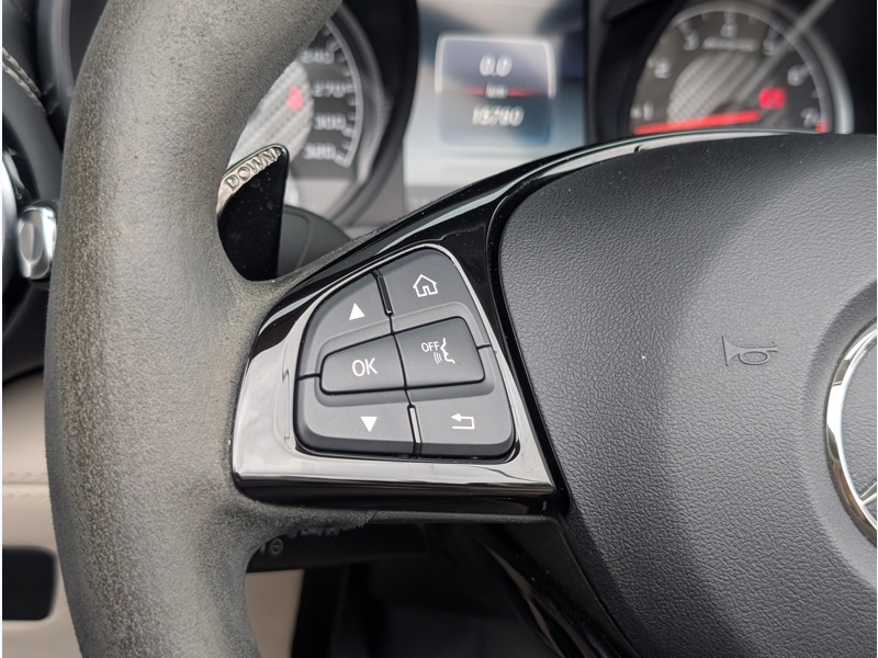 Image Mercedes-Benz AMG GT Mercedes- Roadster AMG SIEGES ELECTRIQUES MEMOIRES CHAUFFANTS VENTILES CAMERA DE RECUL