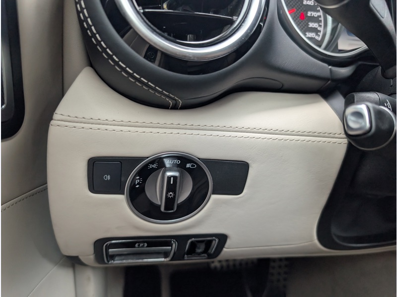 Image Mercedes-Benz AMG GT Mercedes- Roadster AMG SIEGES ELECTRIQUES MEMOIRES CHAUFFANTS VENTILES CAMERA DE RECUL