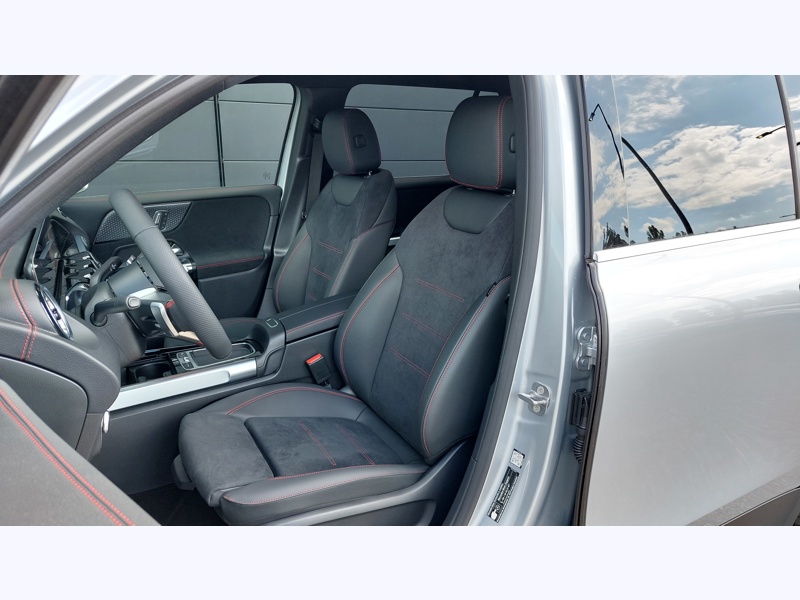 Image Mercedes-Benz EQB 250+ AMG Line Toit ouvrant panoramique  Intégration Smartphone