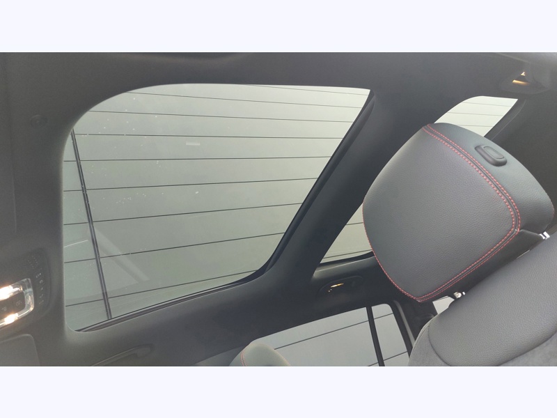 Image Mercedes-Benz EQB 250+ AMG Line Toit ouvrant panoramique  Intégration Smartphone