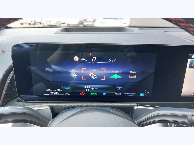 Image Mercedes-Benz EQB 250+ AMG Line Toit ouvrant panoramique  Intégration Smartphone