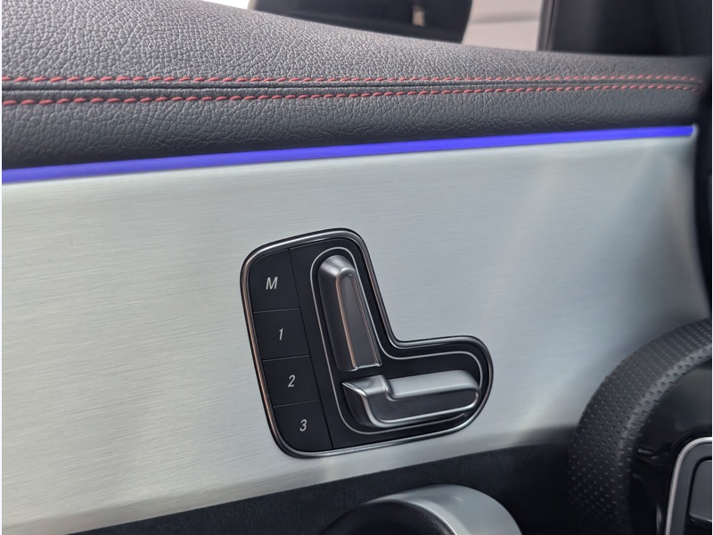 Image Mercedes-Benz CLA SHOOTING BRAKE 250 e AMG LINE INTEGRATION SMARTPHONE CAMERA 360 ANGLE MORT KEYLESS GO MULTIBEAM SIEGE ELECTRIQUE TO