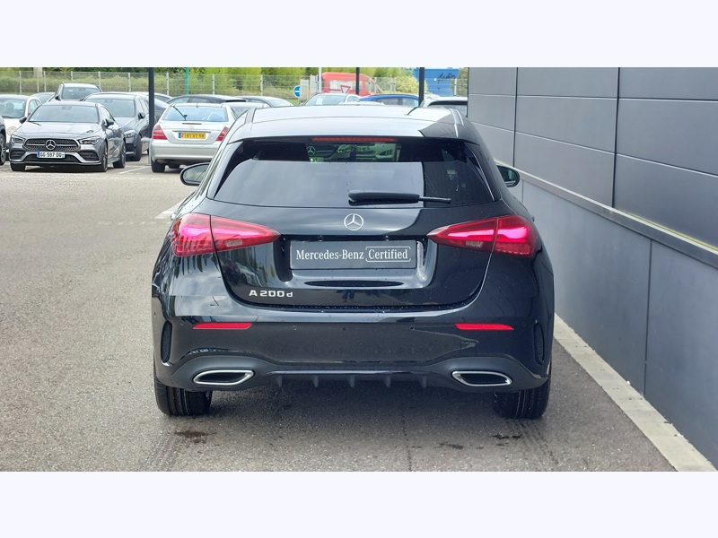 Image Mercedes-Benz CLASSE A 200 d AMG Line Pack Sport Noir