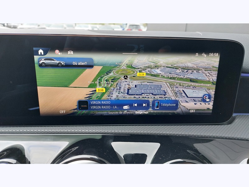 Image Mercedes-Benz CLASSE A 200 d AMG Line Pack Sport Noir