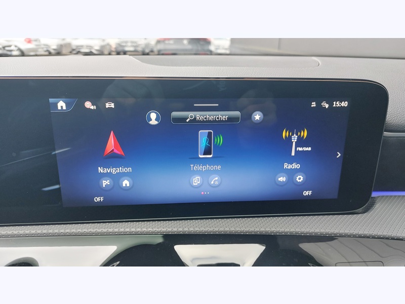 Image Mercedes-Benz CLASSE A 180 STAR EDITION AMG Line Pack Hiver Pack Sport Noir AMG Line Premium Plus