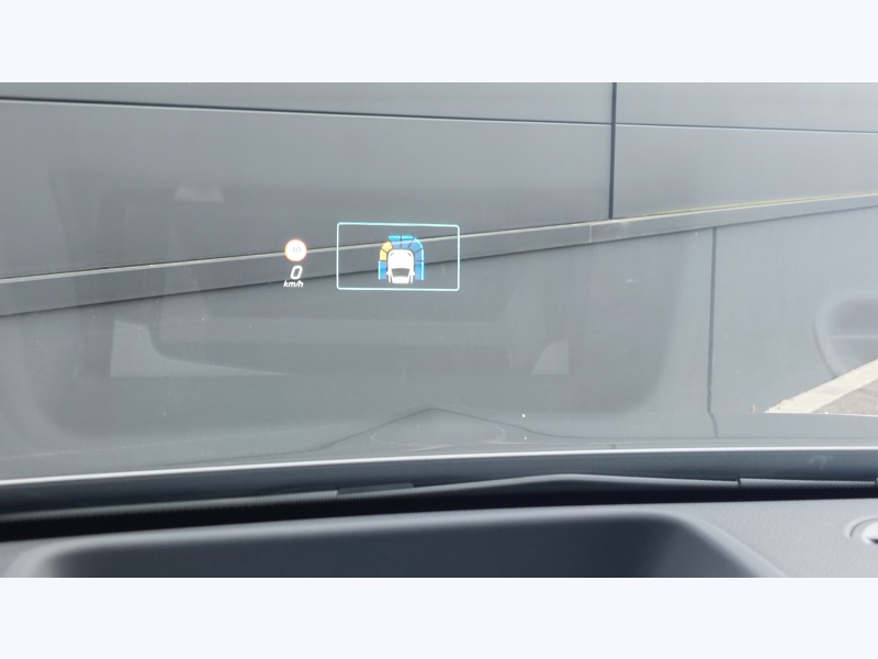 Image Mercedes-Benz CLASSE A 180 STAR EDITION AMG Line Pack Hiver Pack Sport Noir AMG Line Premium Plus