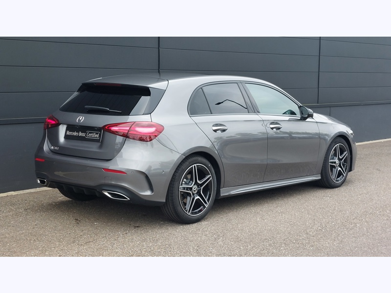 Image Mercedes-Benz CLASSE A 180 STAR EDITION AMG Line Pack Hiver Pack Sport Noir AMG Line Premium Plus