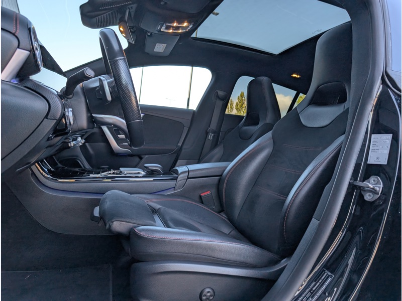 Image Mercedes-Benz CLA SHOOTING BRAKE CLA 200 AMG LINE INTEGRATION SMARTPHONE ANGLE MORT KEYLESS GO MULTIBEAM SIEGE ELECTRIQUE TO HAYON EA