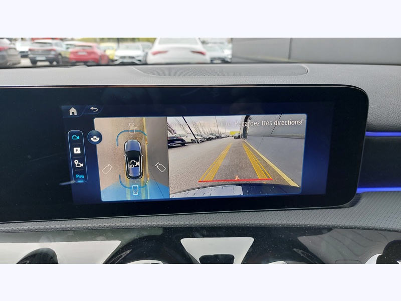 Image Mercedes-Benz CLASSE A 200 d AMG Line AMG Line  Pack Sport Noir  Ligne AMG Premium Plus