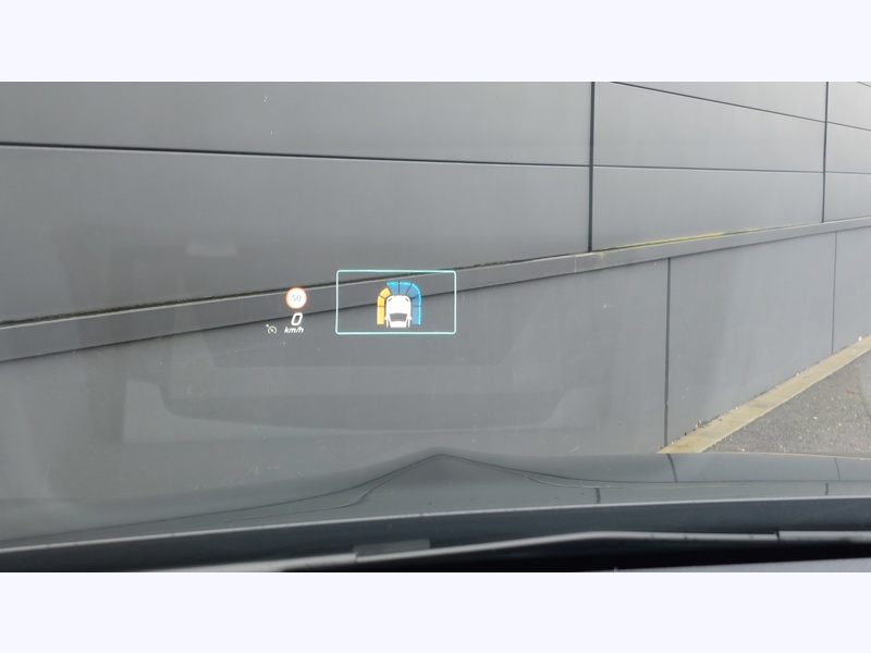 Image Mercedes-Benz CLASSE A 200 d AMG Line AMG Line  Pack Sport Noir  Ligne AMG Premium Plus