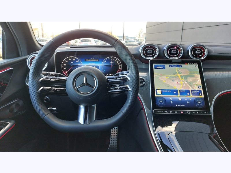 Image Mercedes-Benz GLC SUV GLC 300 e  Hybrid EQ 4MATIC  AMG Line   Pack Sport Noir  Pack Premium Plus Android Auto  Apple  CarP