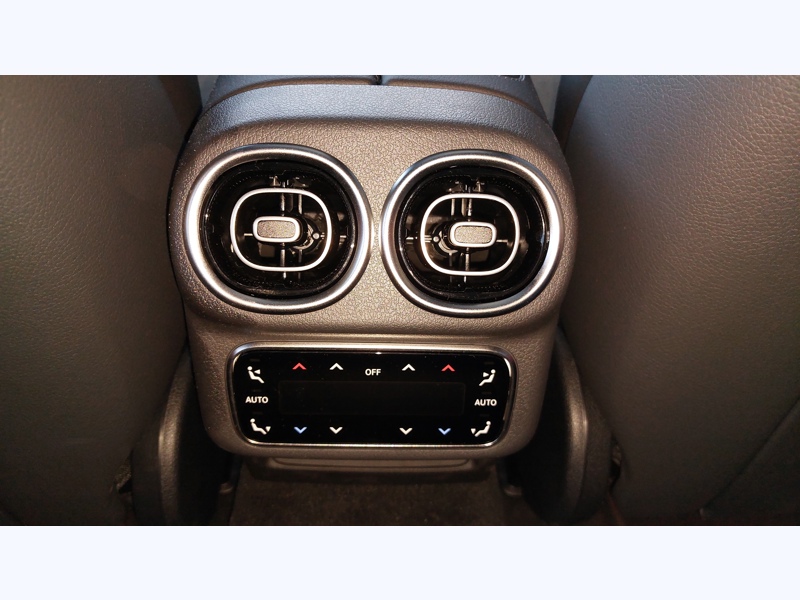 Image Mercedes-Benz GLC SUV GLC 300 e  Hybrid EQ 4MATIC  AMG Line   Pack Sport Noir  Pack Premium Plus Android Auto  Apple  CarP