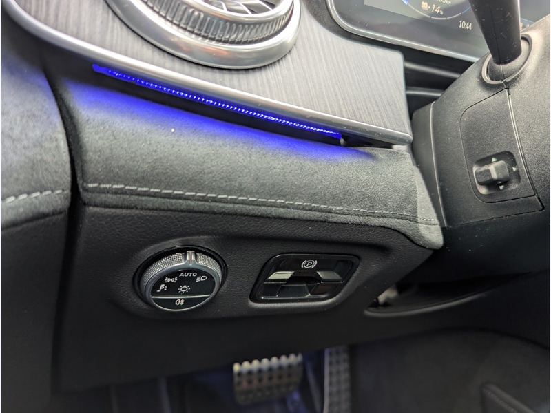 Image Mercedes-Benz EQE BERLINE 350+ AMG LINE TO SIEGES AVANT ELECTRIQUES MEMOIRES CHAUFFANTS INTEGRATION SMARTPHONE DISTRONIC PLUS 