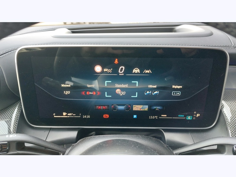 Image Mercedes-Benz GLC SUV GLC 220 d 4MATIC  AMG Line  Pack d'assistance à la conduite Plus  Pack Sport Noir Pack Premium Plus 