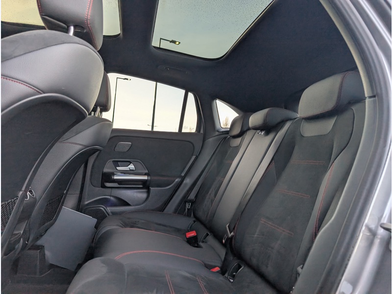 Image Mercedes-Benz GLA 250 e Hybrid AMG Line TO SIEGES AVANTS CHAUFFANTS CAMERA DE RECUL DISTRONIC PLUS INTEGRATION SMARTPH