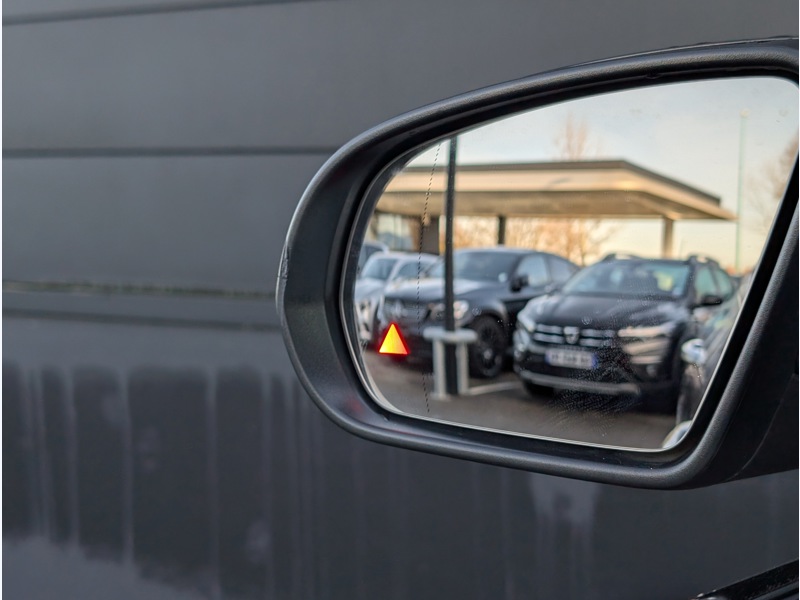 Image Mercedes-Benz GLA 250 e Hybrid AMG Line TO SIEGES AVANTS CHAUFFANTS CAMERA DE RECUL DISTRONIC PLUS INTEGRATION SMARTPH