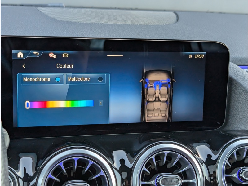 Image Mercedes-Benz GLA 250 e Hybrid AMG Line TO SIEGES AVANTS CHAUFFANTS CAMERA DE RECUL DISTRONIC PLUS INTEGRATION SMARTPH