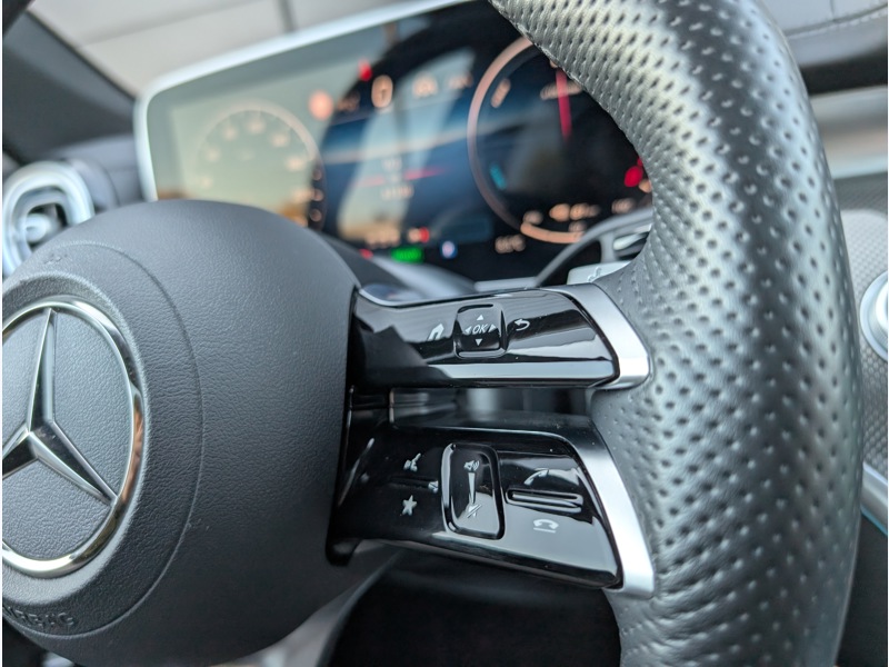 Image Mercedes-Benz CLASSE C BREAK 300 e Hybrid EQ Break  AMG LINE TO SIEGES AVANTS MEMOIRES ELECTRIQUES CHAUFFANTS INTEGRATION SMARTPH