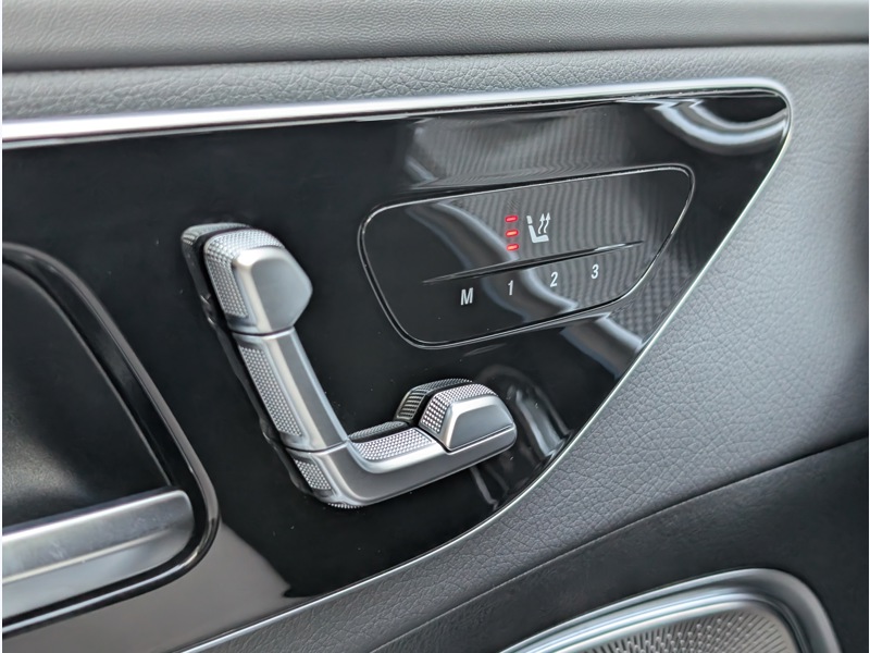 Image Mercedes-Benz CLASSE C BREAK 300 e Hybrid EQ Break  AMG LINE TO SIEGES AVANTS MEMOIRES ELECTRIQUES CHAUFFANTS INTEGRATION SMARTPH