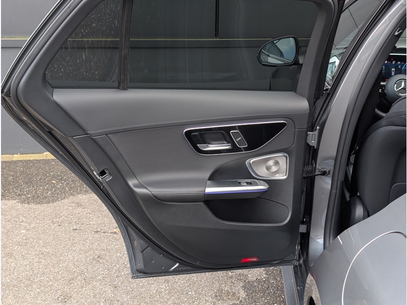 Image Mercedes-Benz CLASSE C BREAK 300 e Hybrid EQ Break  AMG LINE TO SIEGES AVANTS MEMOIRES ELECTRIQUES CHAUFFANTS INTEGRATION SMARTPH