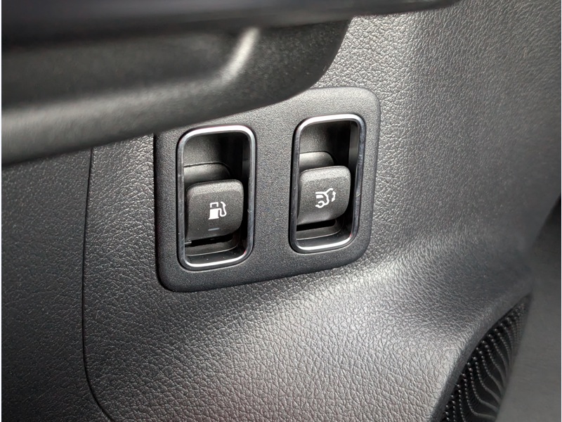 Image Mercedes-Benz GLA 250 e Hybrid EQ  AMG LINE TO SIEGES AVANTS CHAUFFANTS DISTRONIC PLUS SONORISATION ADVANCED INTEGRATI