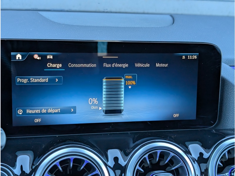 Image Mercedes-Benz GLA 250 e Hybrid EQ  AMG LINE TO SIEGES AVANTS CHAUFFANTS DISTRONIC PLUS SONORISATION ADVANCED INTEGRATI